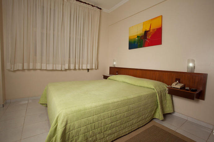 Imagen general del Hotel Carina Flat - Santos. Foto 2