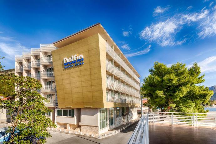 Imagen general del Hotel Carine Delfin. Foto 2