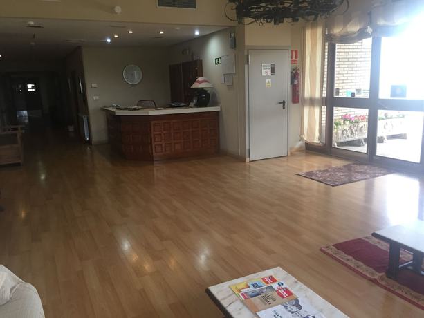 Imagen de los interiores del Hotel Cariñena. Foto 11