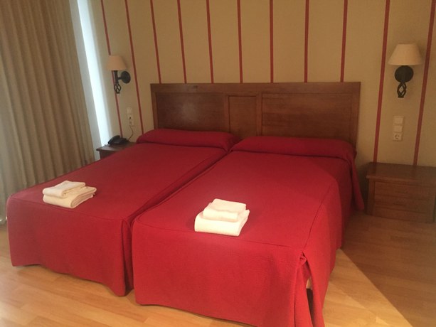 Imagen de la habitación del Hotel Cariñena. Foto 9