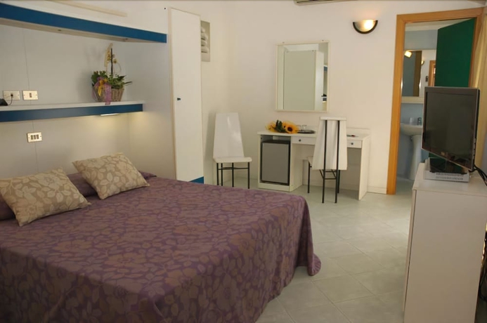 Imagen de la habitación del Hotel Carinzia. Foto 5