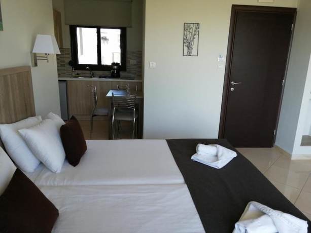 Imagen de la habitación del Hotel Carisa Maleme. Foto 6