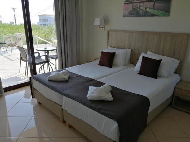 Imagen de la habitación del Hotel Carisa Maleme. Foto 8