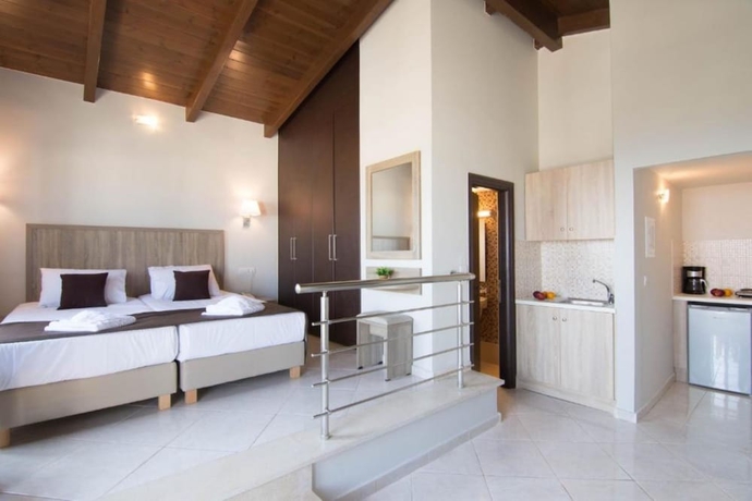 Imagen de la habitación del Hotel Carisa Maleme. Foto 18