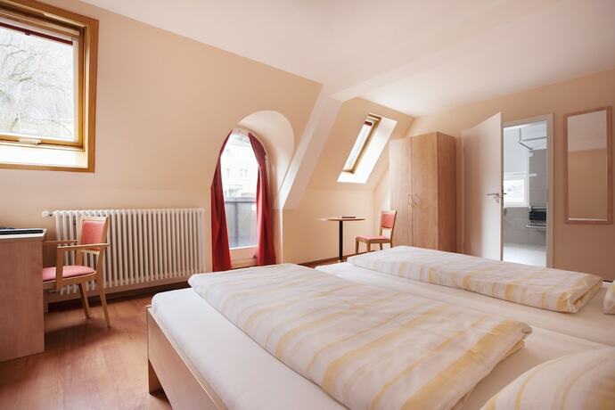 Imagen de la habitación del Hotel Caritas Tagungszentrum, Friburgo. Foto 15