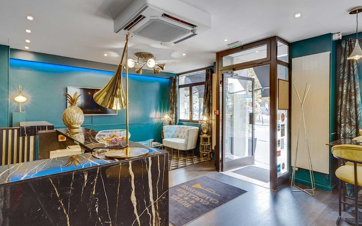 Imagen de los interiores del Hotel Carladez Cambronne. Foto 16