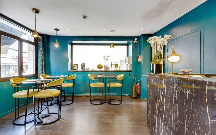 Imagen de los interiores del Hotel Carladez Cambronne. Foto 18