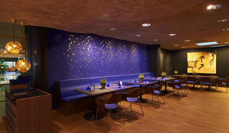 Imagen del bar/restaurante del Hotel Carlemany Girona. Foto 5