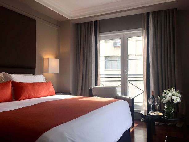 Imagen de la habitación del Hotel Carles Buenos Aires. Foto 7