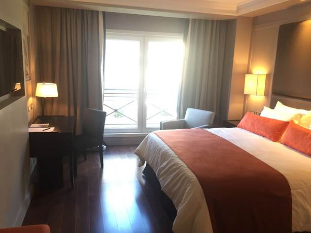 Imagen de la habitación del Hotel Carles Buenos Aires. Foto 13