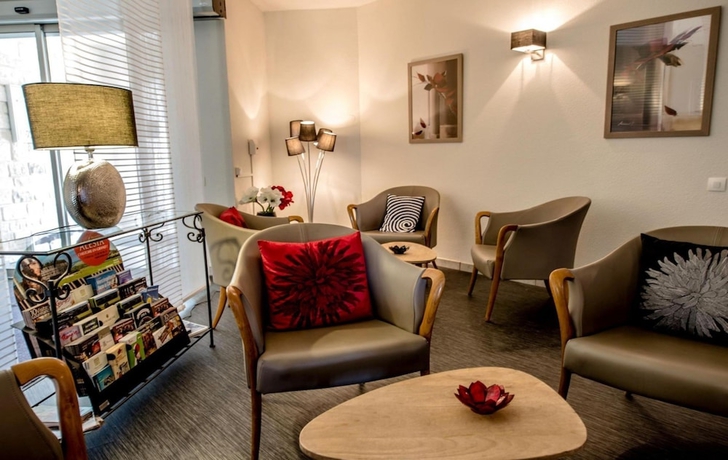 Imagen de los interiores del Hotel Carline, Beaune. Foto 17