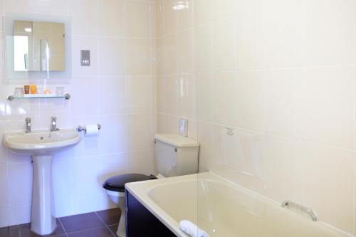 Imagen general del Hotel Carlisle Station , Sure Collection By Bw. Foto 9