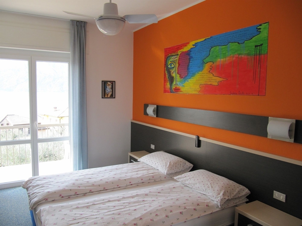 Imagen de la habitación del Hotel Carlo. Foto 4