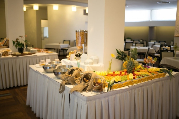 Imagen del bar/restaurante del Hotel Carlo Felice. Foto 3