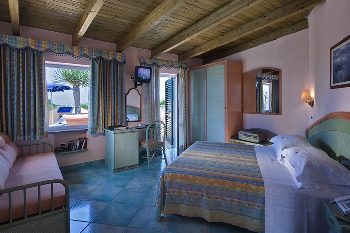 Imagen de la habitación del Hotel Carlo Magno. Foto 5