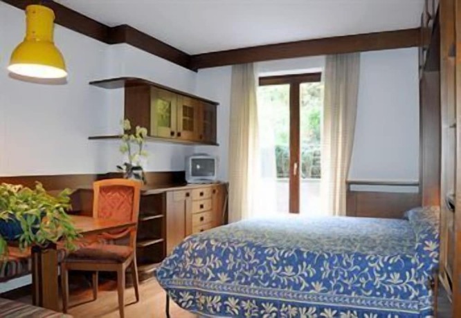Imagen de la habitación del Hotel Carlone. Foto 10