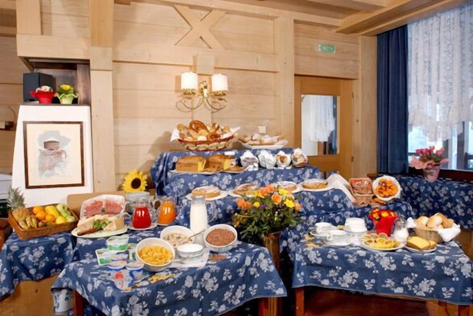 Imagen del bar/restaurante del Hotel Carlone. Foto 5
