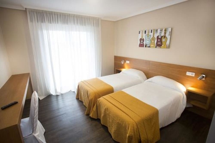 Imagen de la habitación del Hotel Carlos 96. Foto 10