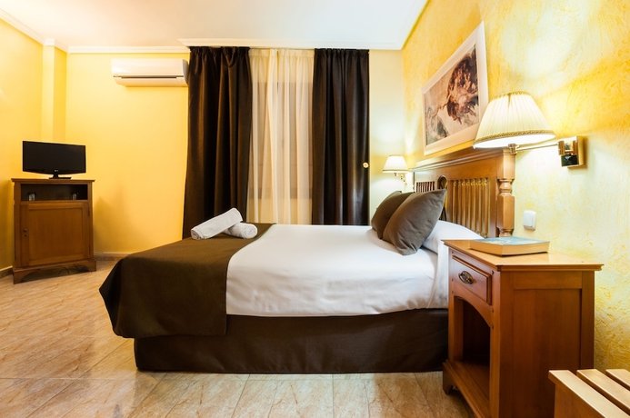 Imagen de la habitación del Hotel Carlos I Toledo. Foto 5