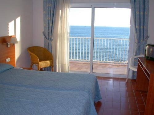 Imagen general del Hotel Carlos III, Alcanar. Foto 12