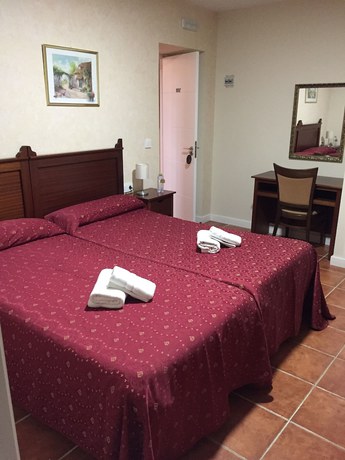 Imagen de la habitación del Hotel Carlos V By Viverestays. Foto 5