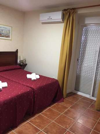 Imagen de la habitación del Hotel Carlos V By Viverestays. Foto 7