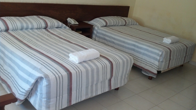 Imagen de la habitación del Hotel Carlos V, Campeche. Foto 7