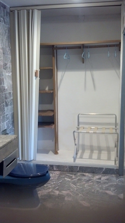 Imagen de la habitación del Hotel Carlos V, Campeche. Foto 13