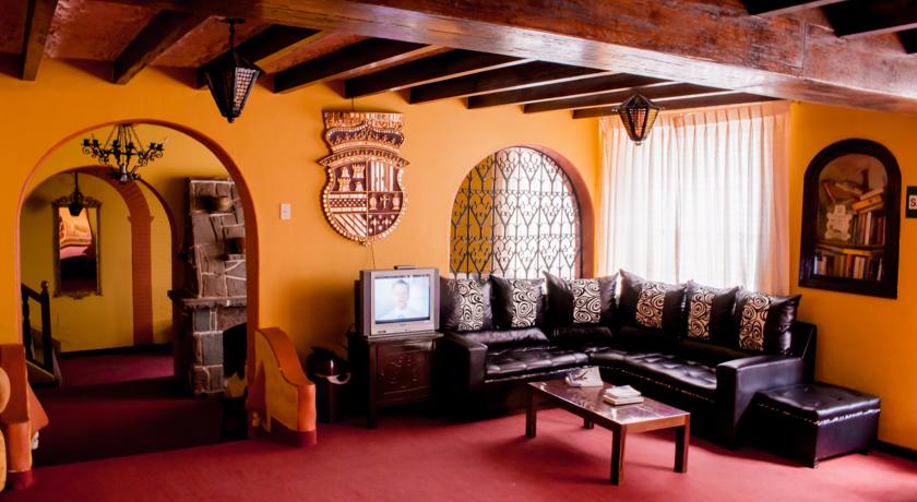 Imagen de los interiores del Hotel Carlos V, Cusco. Foto 9
