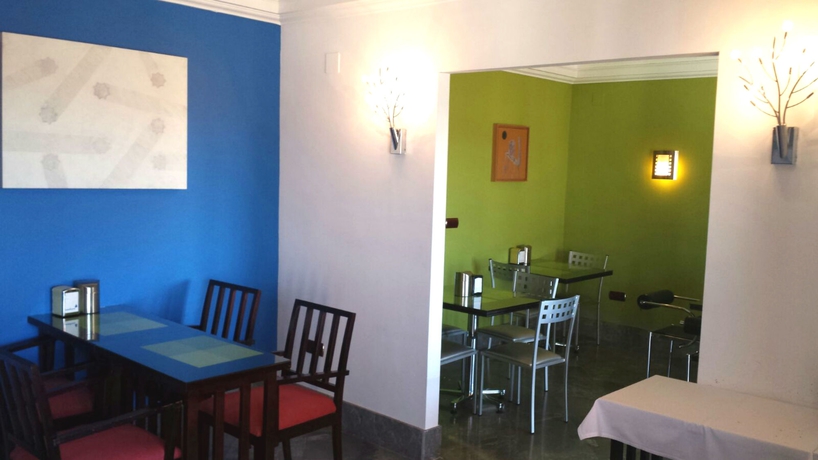 Imagen del bar/restaurante del Hotel Carlos V, Granada. Foto 4