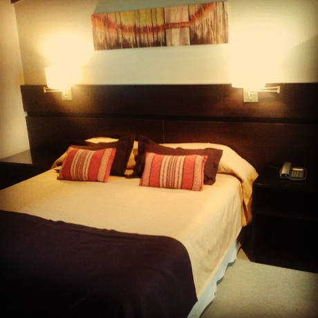 Imagen de la habitación del Hotel Carlos V Patagonia. Foto 6
