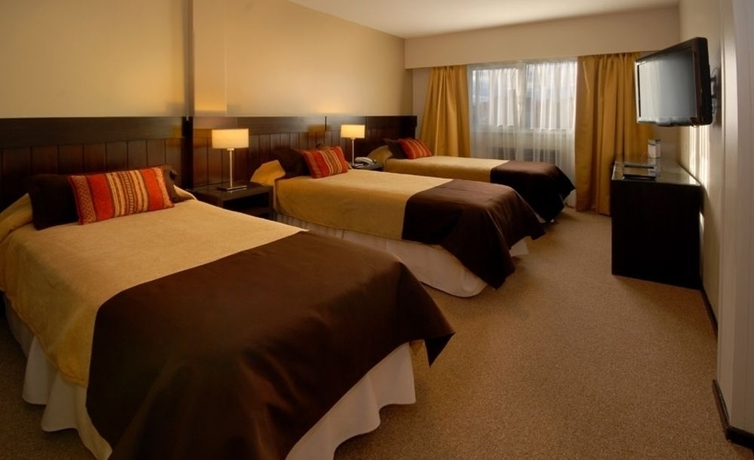 Imagen de la habitación del Hotel Carlos V Patagonia. Foto 8