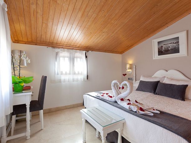 Imagen de la habitación del Hotel Carlos V, Toledo. Foto 4