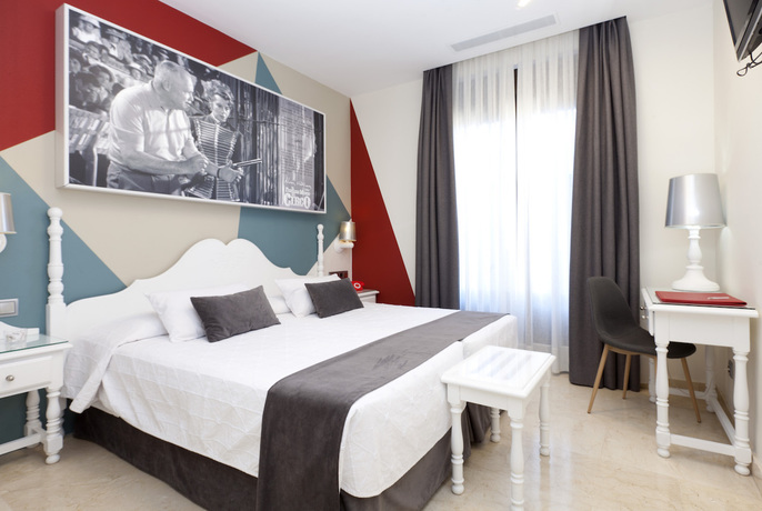 Imagen de la habitación del Hotel Carlos V, Toledo. Foto 9