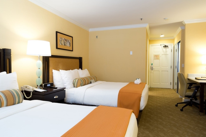 Imagen de la habitación del Hotel Carlsbad Inn Beach Resort. Foto 14