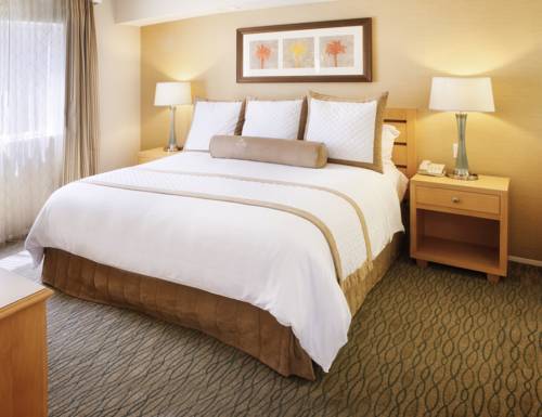 Imagen de la habitación del Hotel Carlsbad Seapointe Resort. Foto 3