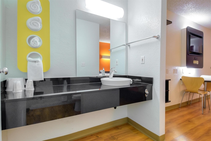 Imagen de la habitación del Hotel Carlsbad Village Inn. Foto 15
