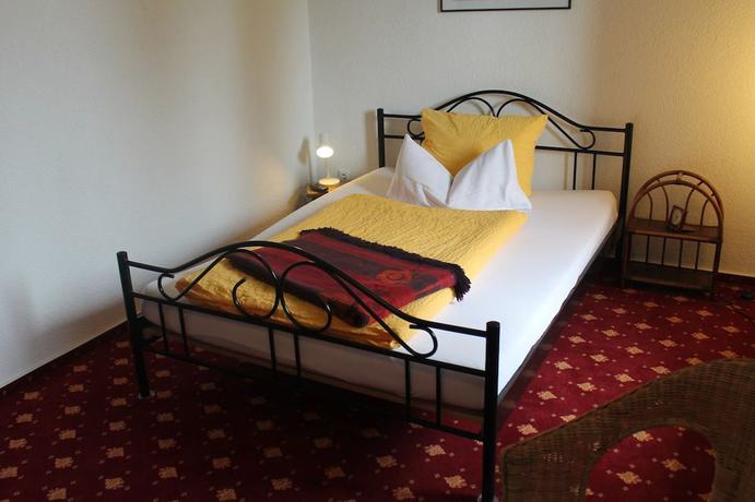 Imagen de la habitación del Hotel Carlsruh. Foto 6