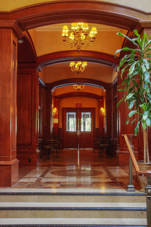 Imagen de los exteriores del Hotel Carlton, Atascadero. Foto 7