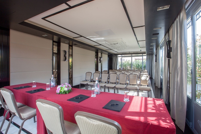 Imagen de los interiores del Hotel Carlton Baglioni. Foto 11