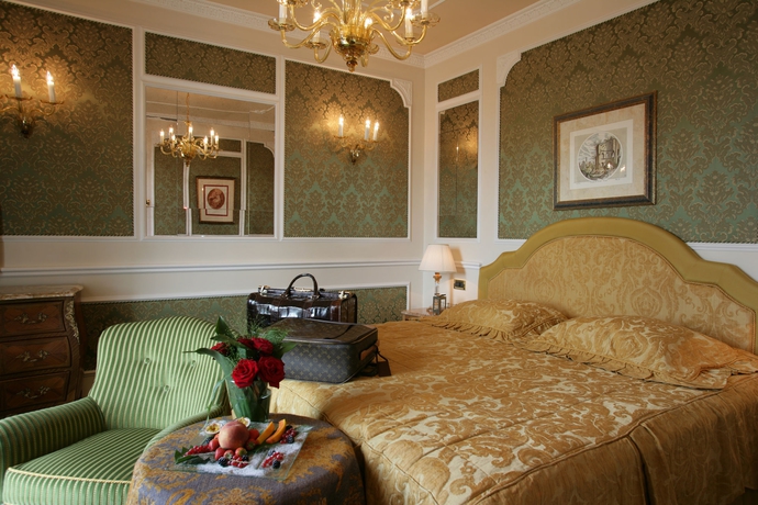 Imagen de la habitación del Hotel Carlton Baglioni. Foto 5