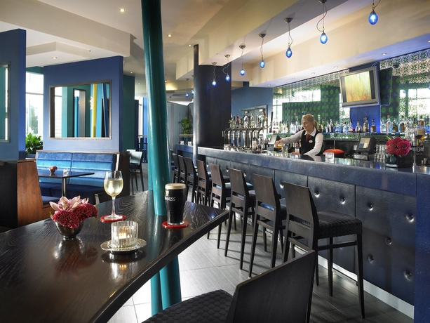 Imagen del bar/restaurante del Hotel Carlton Blanchardstown. Foto 3