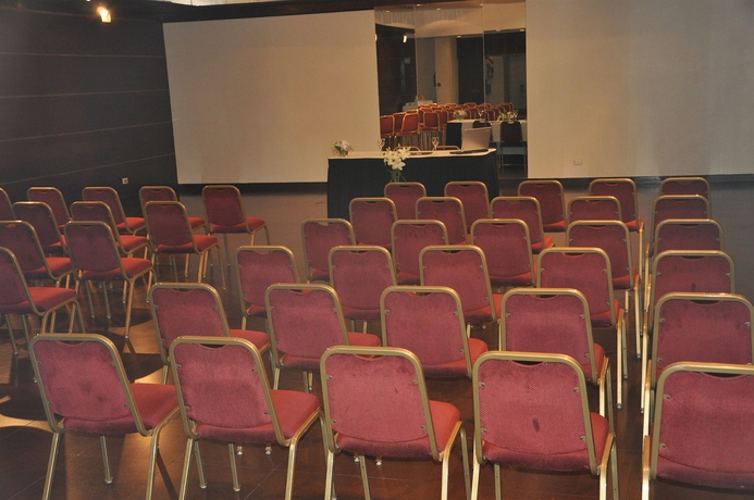 Imagen de los interiores del Hotel Carlton Buenos Aires. Foto 10