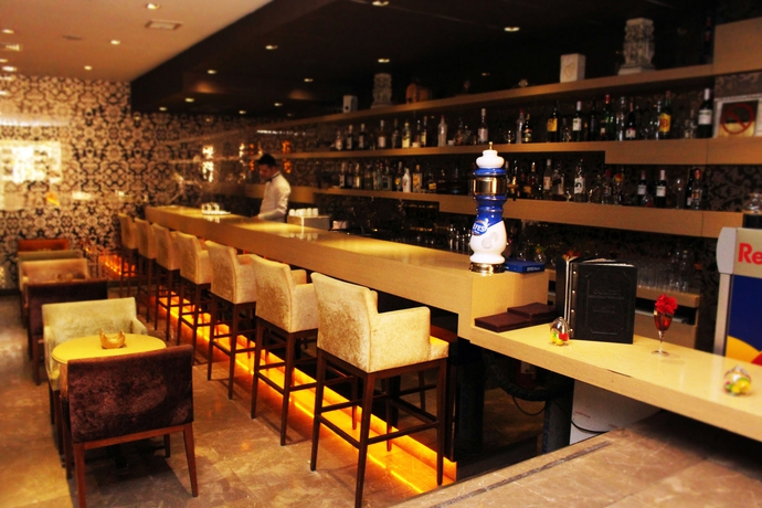 Imagen del bar/restaurante del Hotel Carlton, Estambul. Foto 2