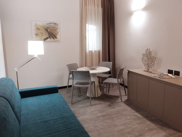 Imagen de la habitación del Hotel Carlton, Ferrara. Foto 17