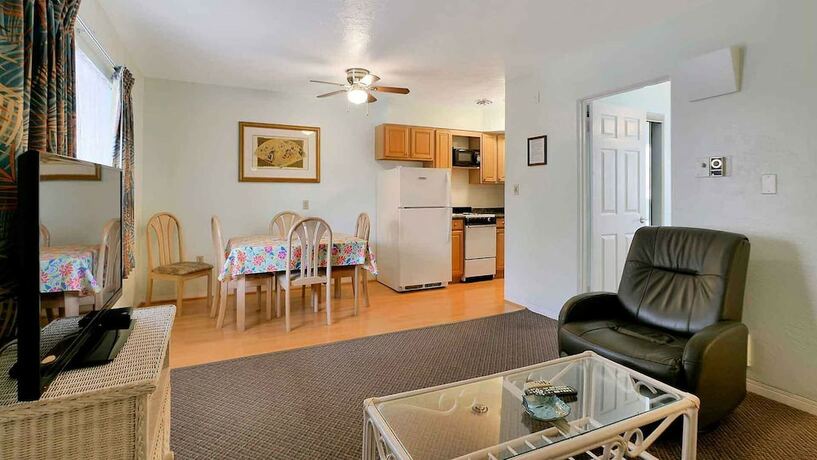 Imagen general del Hotel Carlton House Motel. Foto 10