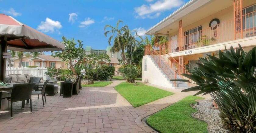 Imagen general del Hotel Carlton House Motel. Foto 12