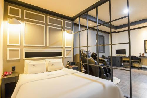 Imagen de la habitación del Hotel Carlton, Incheon . Foto 17