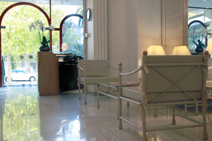 Imagen de la habitación del Hotel Carlton Nice. Foto 14