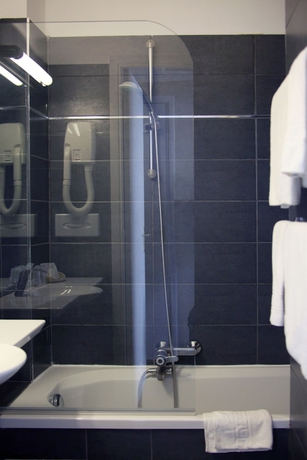 Imagen de la habitación del Hotel Carlton Nice. Foto 18